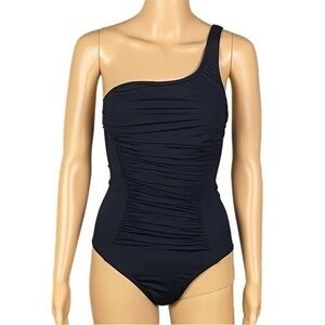 KENNETH COLE black one shoulder one-piece swimsuit w/ruching. Size Small. EUC